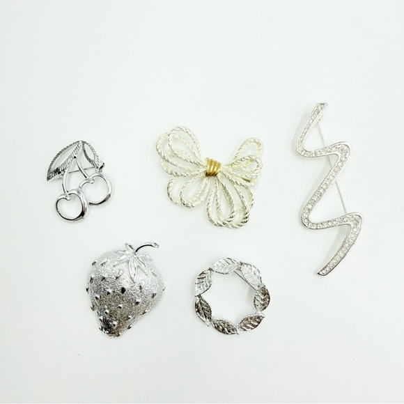 Vintage Silver Tone Rhinestones Sarah Coventry Brooches Lot - Picture 1 of 11